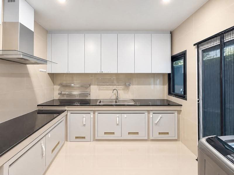 Saransiri Srivaree, Samut Prakan, 343 Rural Road, Srisa Chorakhe Noi, Bang Sao Thong, Samut Prakan, 4 Bedrooms, 287 sqm, Single Detached House For Sale, by ภัทรนัน อิศรางกูร ณ อยุธยา, 500665380 - DDproperty.com
