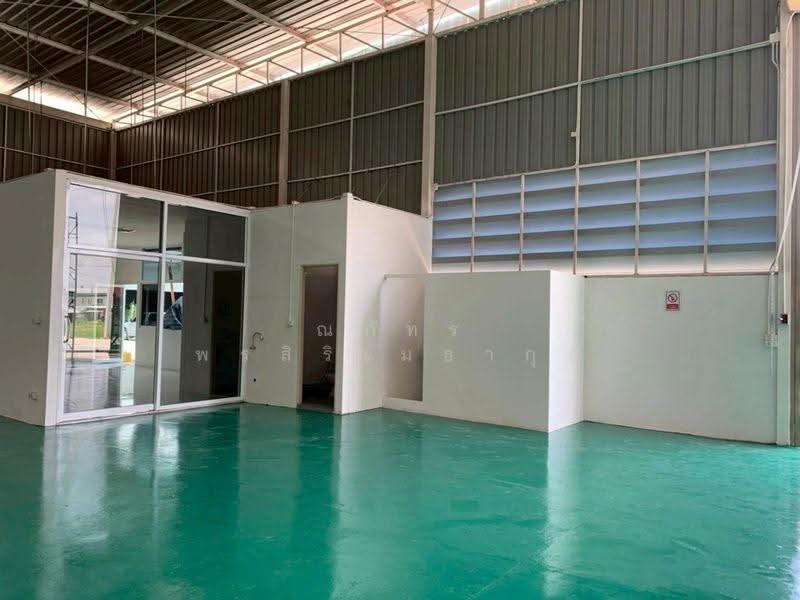 ให้เช่าโกดัง/คลังสินค้า พร้อมออฟฟิศ 600 ตรม. ทำเลดี ใกล้นิคมอุตสาหกรรมอมตะซิตี้ ชลบุรี (TW8-13426), Chon Buri (Pattaya), Nong Ri, Muang Chon Buri, Chon Buri (Pattaya), , 600 sqm, Warehouse/Factory For Rent, by ณภัทร พรสิริเมธากุล, 500665385 - DDproperty.com