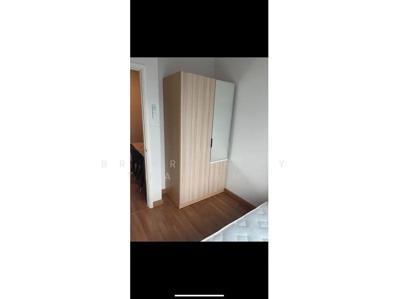 Lumpini Place Ratchada-Sathu, Bangkok, 501 3 Sathu Pradit 27 Alley, Chong Nonsi, Yan Nawa, Bangkok, 2 Bedrooms, 36 sqm, Condo For Rent, by BR Property Thailand, 500665396 - DDproperty.com