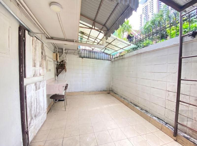 ให้เช่าบ้าน 4 ชั้น ซอยคอนแวนต์ สีลม–สาทร เยื้องโรงพยาบาล BNH, Bangkok, Silom, Bang Rak, Bangkok, , 380 sqm, Shophouse For Rent, by PP Property, 500665407 - DDproperty.com