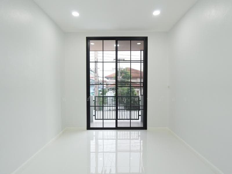 Wararak Rangsit Klong 3, Pathum Thani, Khlong Sam, Khlong Luang, Pathum Thani, 3 Bedrooms, 80 sqm, Townhouse For Sale, by พิมพ์นภัส ภูธนภัทร, 500665489 - DDproperty.com