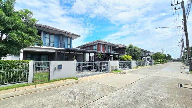 Setthasiri Wongwaen-Lamlukka, Pathum Thani, P.T.3004, Bung Kham Proi, Lam Luk Ka, Pathum Thani, 3 Bedrooms, 160 sqm, Single Detached House For Sale, by คุณ ศันสนีย์ ( เก๋ ), 500665610 - DDproperty.com