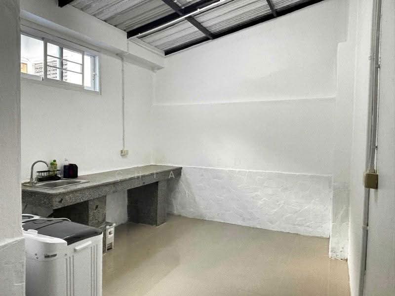 A house for rent near Lotus Hang Dong, Chiang Mai Rental Price: 15,000 THB / month No.9H1076, Chiang Mai, Pa Daet, Muang Chiang Mai, Chiang Mai, 3 Bedrooms, 110 sqm, Single Detached House For Rent, by Baandeedee Chiangmai, 500665657 - DDproperty.com