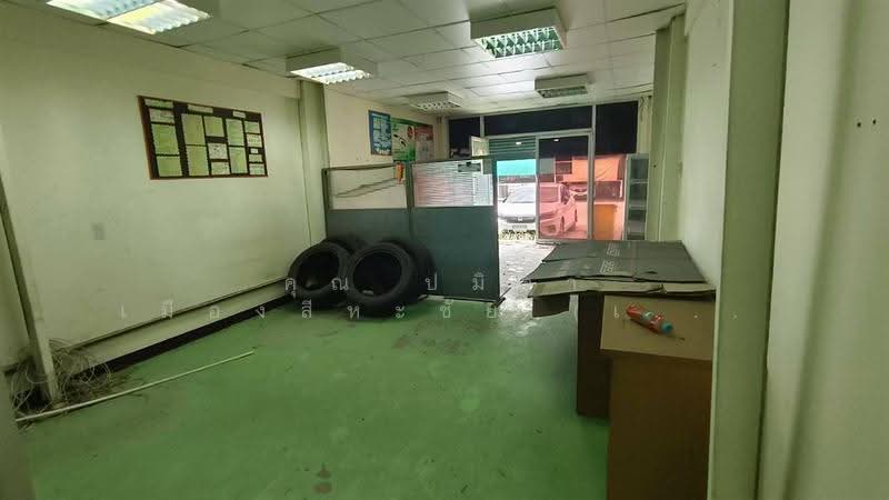 อาคารพาณิชย์ 3.5 ชั้น 21.2 ตร.ว. ตรงข้ามโลตัสบางบ่อ ซอยหมู่บ้านกัลปพฤกษการ์เดนท์บางนา, Samut Prakan, ถนนบางนา-ตราด, Bang Bo, Samut Prakan, , 250 sqm, Shophouse For Sale, by คุณ ปมิตา เมืองสีหะชัย (เปมล์), 500665766 - DDproperty.com