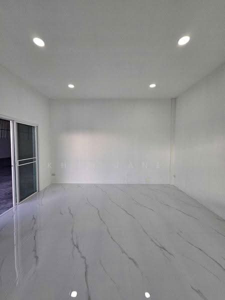 Warehouse with Office for Rent – Sukhumvit 77, On Nut (SPSJP738), Bangkok, อ่อนนุช 65, Prawet, Bangkok, , 300 sqm, Warehouse/Factory For Rent, by Khun Jane, 500665852 - DDproperty.com