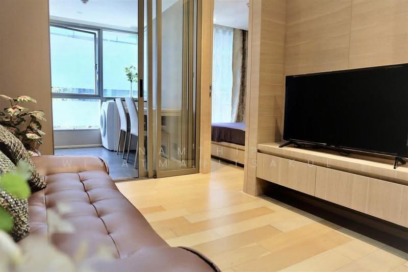 Klass Silom, Bangkok, 52 Silom Road, Silom, Bang Rak, Bangkok, 1 Bedroom, 34 sqm, Condo For Rent, by Namthip Wiwatmanitsakul, 500665859 - DDproperty.com