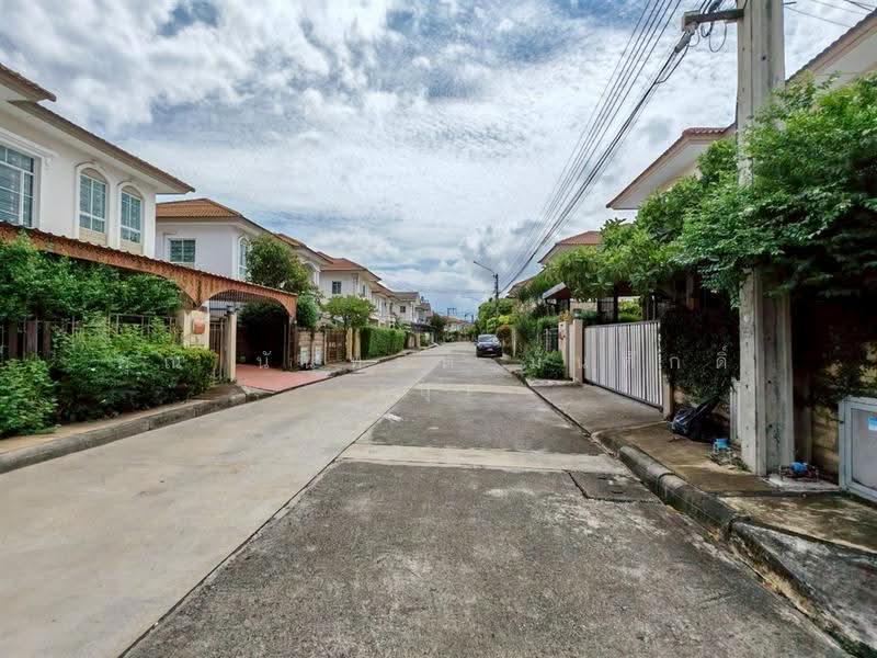 Passorn Prestige Onnut, Bangkok, Chaloem Phrakiat Rama 9 Road, Prawet, Bangkok, 3 Bedrooms, 200 sqm, Single Detached House For Sale, by คุณ นันทชิต มั่นศักดิ์ (สุ), 500665867 - DDproperty.com