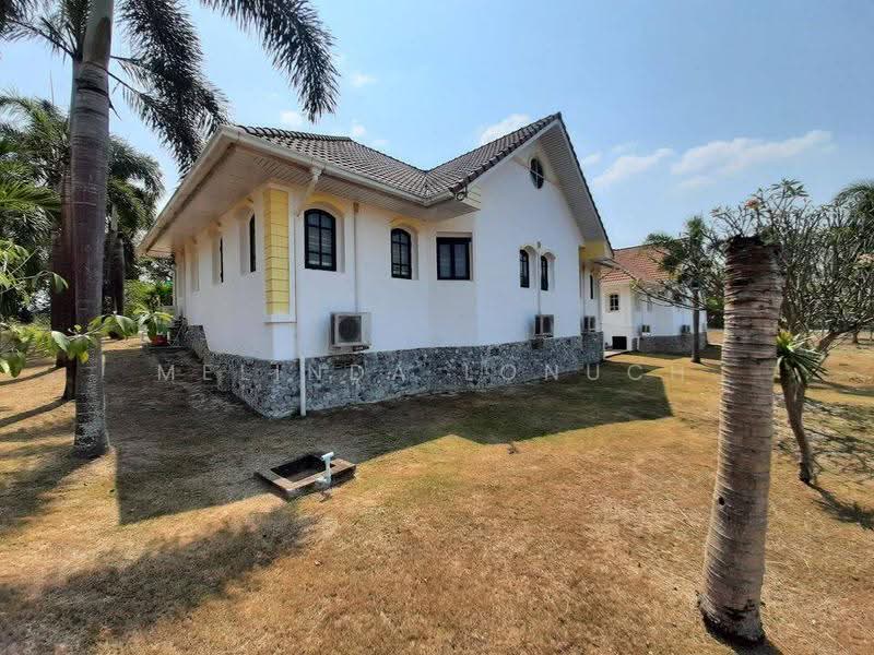 3 BR house, Chon Buri (Pattaya), Nong Pru, Bang Lamung (Pattaya), Chon Buri (Pattaya), 3 Bedrooms, 138 sqm, Single Detached House For Sale, by Melinda Lonuch, 500665929 - DDproperty.com