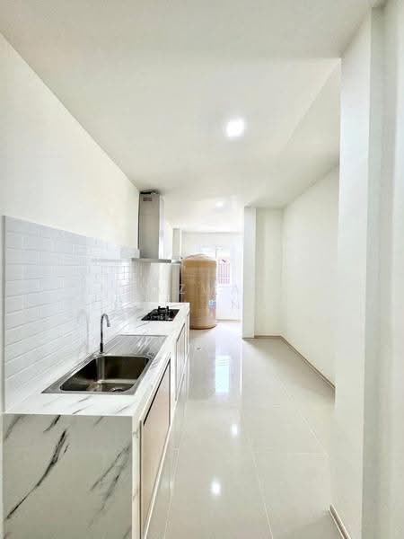 Dusit Buri 3BR Family House in Ratsada Phuket | 120 sqm Near Phuket Town!, Phuket, Ratsada, Muang Phuket, Phuket, 3 Bedrooms, 120 sqm, Single Detached House For Sale, by Fazwaz (Thailand) Co., Ltd., 500665986 - DDproperty.com