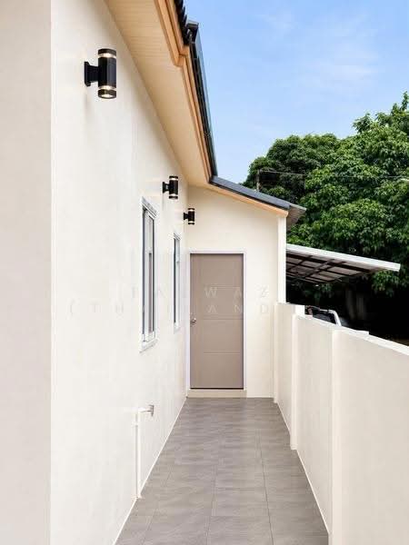Dusit Buri 3BR Family House in Ratsada Phuket | 120 sqm Near Phuket Town!, Phuket, Ratsada, Muang Phuket, Phuket, 3 Bedrooms, 120 sqm, Single Detached House For Sale, by Fazwaz (Thailand) Co., Ltd., 500665986 - DDproperty.com