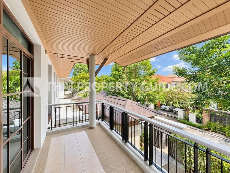 Narasiri Pattanakarn-Srinakarin, Bangkok, 878 Soi Srinakarin 20, Khlong Chan, Bang Kapi, Bangkok, 4 Bedrooms, 440 sqm, Single Detached House For Rent, by Khun Nita, 500665987 - DDproperty.com