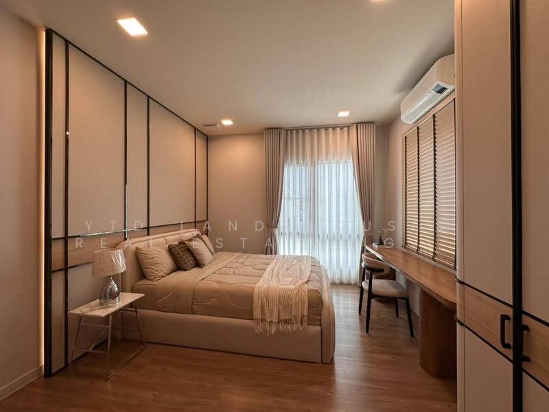 Mantana Bangna Km.15, Samut Prakan, 456 Bangna-Trad Road Km.15, Bang Chalong, Bang Plee, Samut Prakan, 4 Bedrooms, 283 sqm, Single Detached House For Sale, by YTD Land&houses Real Estate Agency, 500666141 - DDproperty.com
