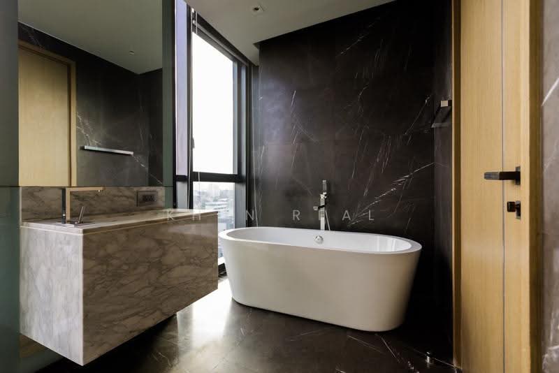 The Monument Thonglor, Bangkok, 998 Thonglor Road, Khlong Tan Nua, Watthana, Bangkok, 2 Bedrooms, 125 sqm, Condo For Rent, by Khun Real, 500666159 - DDproperty.com
