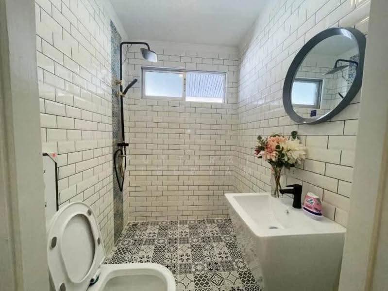 4-BR House, Chon Buri (Pattaya), Nong Pru, Bang Lamung (Pattaya), Chon Buri (Pattaya), 4 Bedrooms, 210 sqm, Single Detached House For Sale, by Puttirat Kleebyam, 500666167 - DDproperty.com