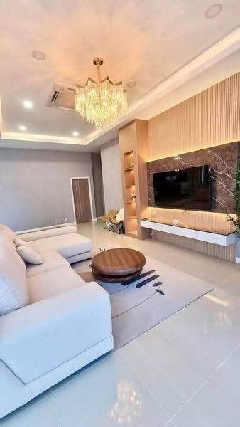 บ้าน 3-ห้องนอน, ชลบุรี, ห้วยใหญ่, บางละมุง, ชลบุรี, 230 ตร.ม., บ้านเดี่ยว ขาย, โดย Puttirat Kleebyam, 500666170 - DDproperty.com