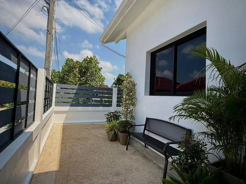 3-BR House, Chon Buri (Pattaya), Nong Pru, Bang Lamung (Pattaya), Chon Buri (Pattaya), 3 Bedrooms, 256 sqm, Single Detached House For Sale, by Puttirat Kleebyam, 500666238 - DDproperty.com
