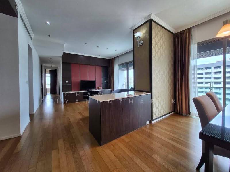 The Madison, Bangkok, Sukhumvit 41, Khlong Tan Nua, Watthana, Bangkok, 3 Bedrooms, 187 sqm, Condo For Rent, by Chawakorn Piyanuntharuk, 500666293 - DDproperty.com