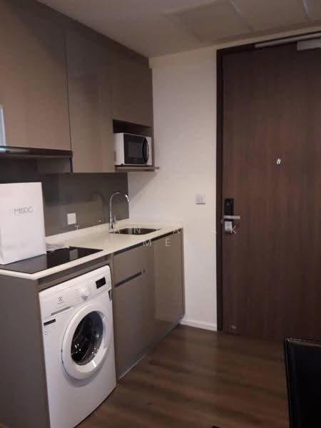 Whizdom Essence, Bangkok, 5 Piyabutr 1 Alley, Bang Chak, Phra Khanong, Bangkok, 2 Bedrooms, 53 sqm, Condo For Rent, by Thanyalak Ajmera, 500667227 - DDproperty.com