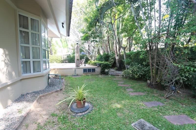 Five Bedroom House for Sale in Wang Tan Hang Dong, Chiang Mai, San Phak Wan, Hang Dong, Chiang Mai, 5 Bedrooms, 250 sqm, Single Detached House For Sale, by คุณ รุ่งทิพย์, 500667468 - DDproperty.com