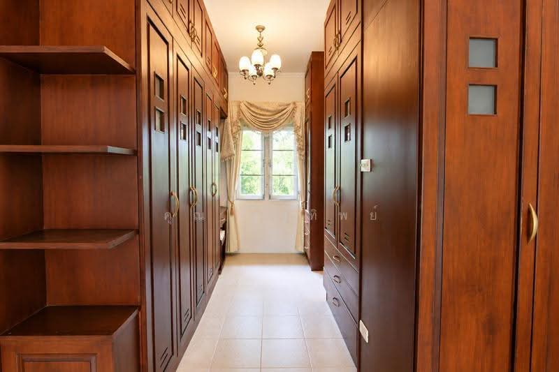Five Bedroom House for Sale in Wang Tan Hang Dong, Chiang Mai, San Phak Wan, Hang Dong, Chiang Mai, 5 Bedrooms, 250 sqm, Single Detached House For Sale, by คุณ รุ่งทิพย์, 500667468 - DDproperty.com