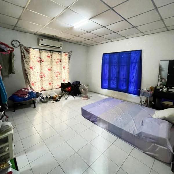 ทาวน์เฮ้าส์ 2 คูหา หมู่บ้านบัวทอง 4, Nonthaburi, Phimonrat, Bang Bua Thong, Nonthaburi, 4 Bedrooms, 250 sqm, Townhouse For Sale, by AJHOMECENTER - คุณจ๋า, 500667773 - DDproperty.com