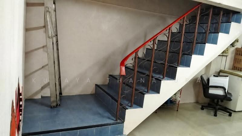 3.5-Story Comm. Bldg, Nittayo Rd, Mueang Udon Thani, Udon Thani, ถนนนิตโย (ต้นซอยโรงแรมเดอปรินเซส), Mak Khaeng, Muang Udon Thani, Udon Thani, , 180 sqm, Shophouse For Sale, by Kulaya Thanapura, 500667817 - DDproperty.com
