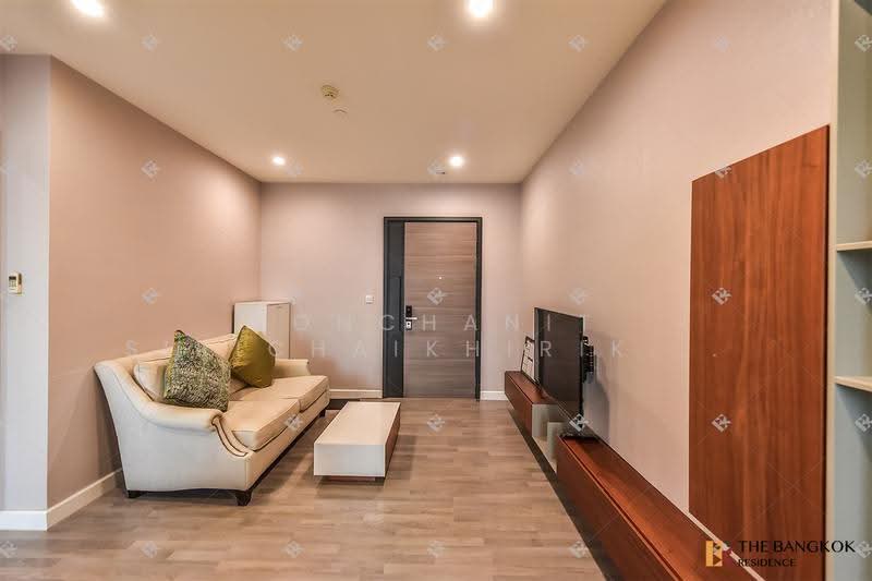 The Room Sathorn, Bangkok, 78 Pan Road, Silom, Bang Rak, Bangkok, 1 Bedroom, 50 sqm, Condo For Rent, by Ponchanit Sirichaikhirikoson, 500668037 - DDproperty.com