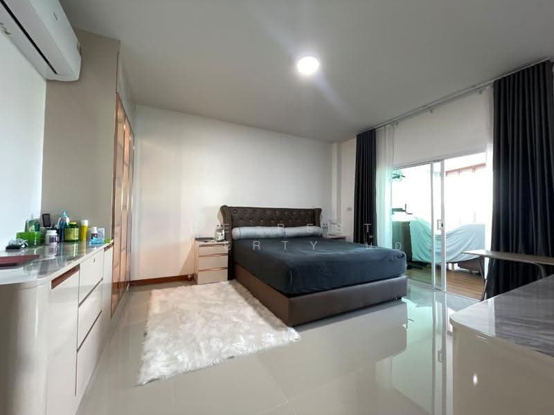 ซันนี่โฮม ชลบุรี, Chon Buri (Pattaya), Na Pa, Muang Chon Buri, Chon Buri (Pattaya), 2 Bedrooms, 100 sqm, Townhouse For Sale, by The Best Property น้อง, 500668329 - DDproperty.com