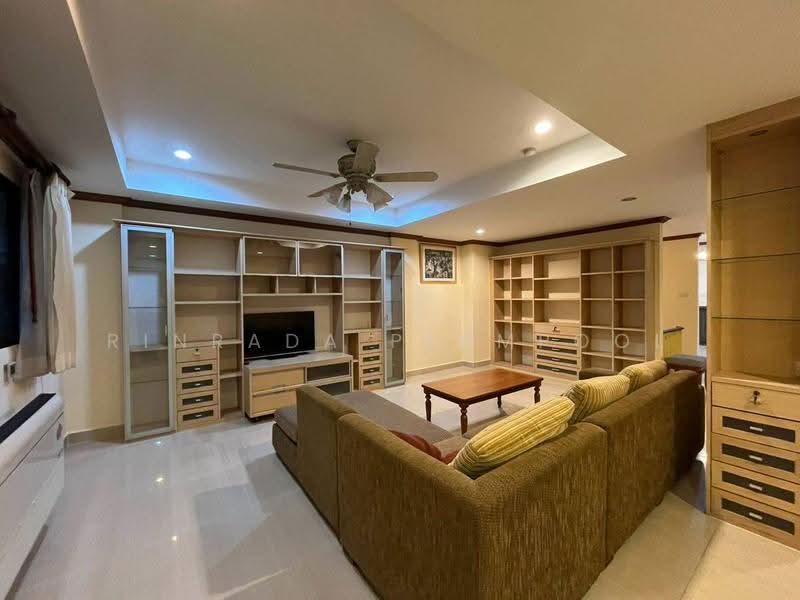Promsak Mansion, Bangkok, สุขุมวิท 3 Sukhumvit, Khlong Tan Nua, Watthana, Bangkok, 3 Bedrooms, 200 sqm, Condo For Rent, by Rinrada Permpool, 500669043 - DDproperty.com