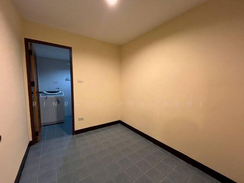 Promsak Mansion, Bangkok, สุขุมวิท 3 Sukhumvit, Khlong Tan Nua, Watthana, Bangkok, 3 Bedrooms, 200 sqm, Condo For Rent, by Rinrada Permpool, 500669043 - DDproperty.com