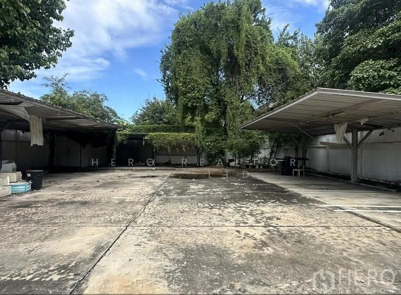 For rent or sale Office Space 1410 sqm near BTS Phra Khanong Bangkok BRE23978, กรุงเทพ, สุขุมวิท, คลองตันเหนือ, วัฒนา, กรุงเทพ, 1,410 ตร.ม., สำนักงาน ขาย, โดย Hero Realtor Co., Ltd., 500671178 - DDproperty.com