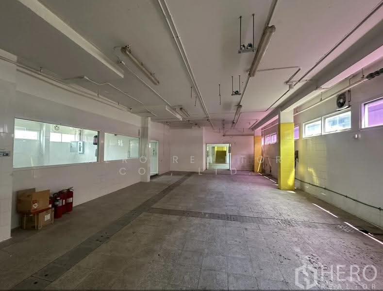 For rent or sale Office Space 1410 sqm near BTS Phra Khanong Bangkok BRE23978, กรุงเทพ, สุขุมวิท, คลองตันเหนือ, วัฒนา, กรุงเทพ, 1,410 ตร.ม., สำนักงาน ขาย, โดย Hero Realtor Co., Ltd., 500671178 - DDproperty.com