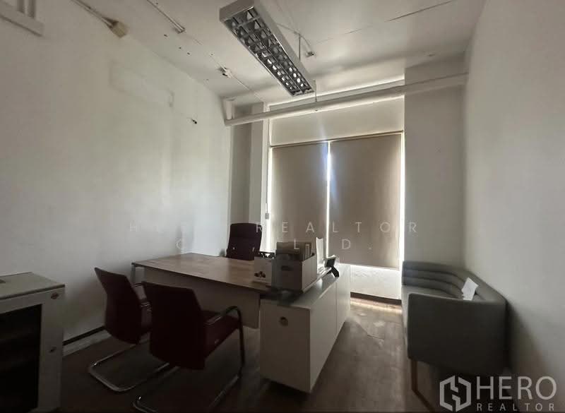 For rent or sale Office Space 1410 sqm near BTS Phra Khanong Bangkok BRE23978, Bangkok, สุขุมวิท, Khlong Tan Nua, Watthana, Bangkok, , 1,410 sqm, Office Space For Sale, by Hero Realtor Co., Ltd., 500671178 - DDproperty.com