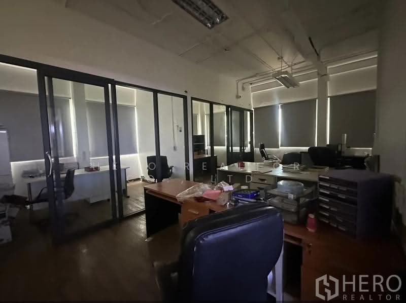 For rent or sale Office Space 1410 sqm near BTS Phra Khanong Bangkok BRE23978, กรุงเทพ, สุขุมวิท, คลองตันเหนือ, วัฒนา, กรุงเทพ, 1,410 ตร.ม., สำนักงาน ขาย, โดย Hero Realtor Co., Ltd., 500671178 - DDproperty.com