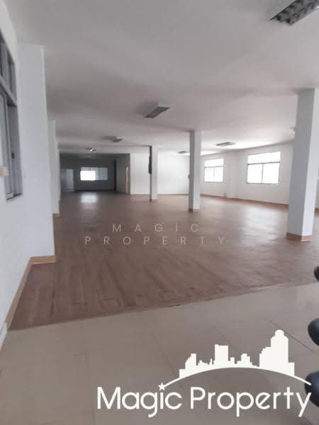 Warehouse in Soi Udom Suk 37, Bangkok, Bang Chak, Phra Khanong, Bangkok, , 1,200 sqm, Warehouse/Factory For Rent, by Magic Property, 500671288 - DDproperty.com