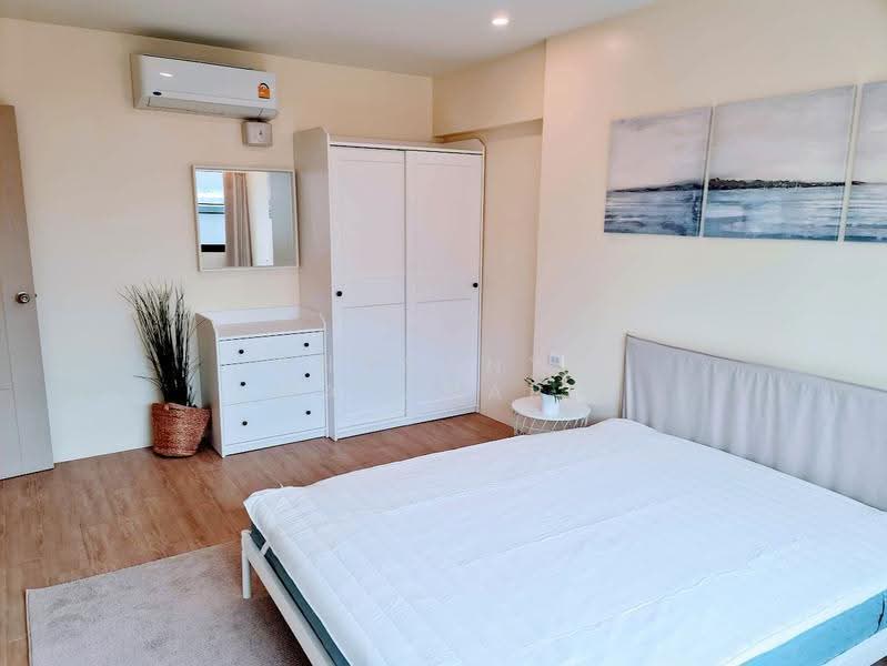 Yada Residential, Bangkok, 16 Phrom Sak Alley, Khlong Tan Nua, Watthana, Bangkok, 3 Bedrooms, 140 sqm, Condo For Rent, by Chananya Watanapa, 500671378 - DDproperty.com