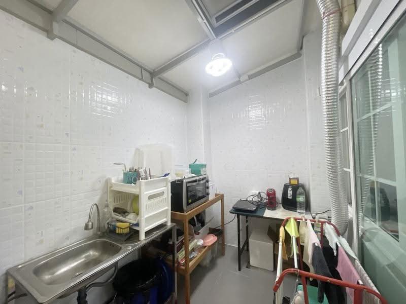 Golden Town Bangna-Suanluang, Bangkok, Kanchanapisek Road, Dok Mai, Prawet, Bangkok, 4 Bedrooms, 100 sqm, Townhouse For Sale, by The Best Property โอ๋, 500671415 - DDproperty.com