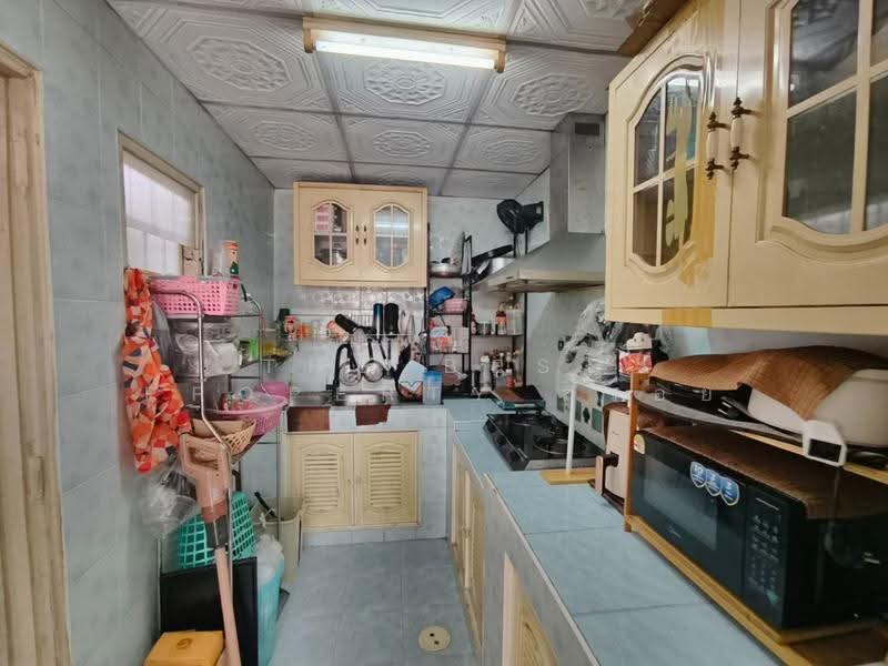 Pruksa 28/1, Samut Prakan, Praksa Road, Phreak Sa Mai, Muang Samut Prakarn, Samut Prakan, 4 Bedrooms, 100 sqm, Townhouse For Sale, by The Best Property สร้อย, 500671550 - DDproperty.com