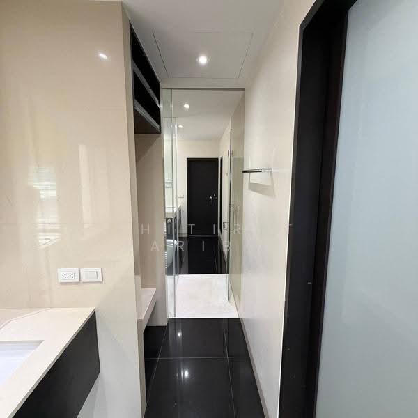 4 BR townhouse, Bangkok, Thung Maha Mek, Sathon, Bangkok, 4 Bedrooms, 300 sqm, Townhouse For Sale, by Thitirat Paribut, 500672165 - DDproperty.com