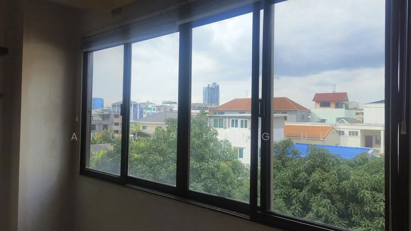 Sathorn Place, Bangkok, Krung Thon Buri Road, Khlong Ton Sai, Khlong San, Bangkok, 1 Bedroom, 71 sqm, Condo For Sale, by Anumas Hangkul, 500672224 - DDproperty.com