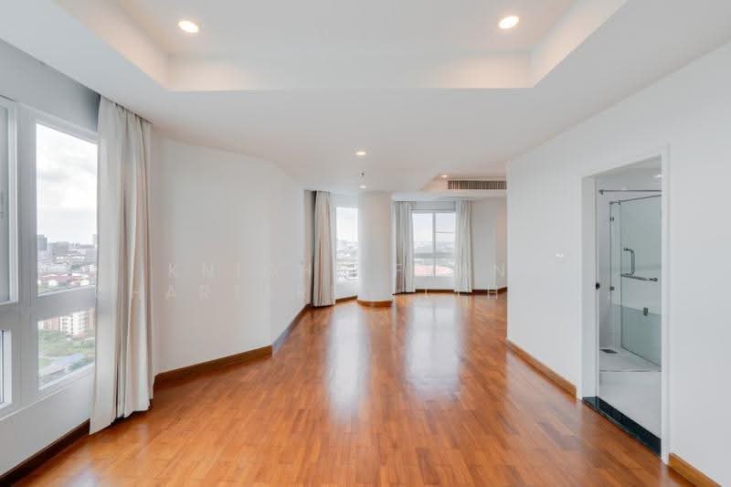 Nichada Thani, Nonthaburi, Soi Prasert Islam, Bang Talat, Pak Kret, Nonthaburi, 4 Bedrooms, 380 sqm, Condo For Rent, by Knight Frank Chartered (Thailand) Co.,Ltd, 500674493 - DDproperty.com