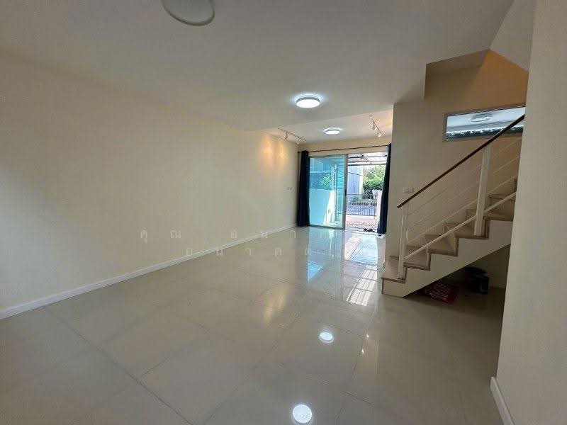 Pruksa Lite Lox Rattanathibet : พฤกษาไลท์ ล็อกซ์ รัตนาธิเบศร์, นนทบุรี, เสาธงหิน, บางใหญ่, นนทบุรี, 110 ตร.ม., ทาวน์เฮ้าส์ ขาย, โดย คุณ อนาคต ( อนาคต ), 500674500 - DDproperty.com
