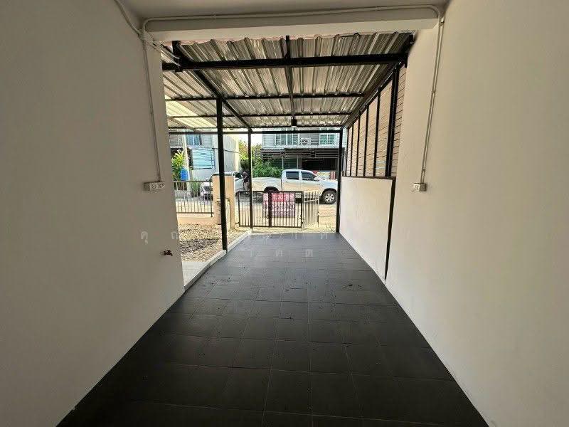 Pruksa Lite Lox Rattanathibet, Nonthaburi, Sao Thong Hin, Bang Yai, Nonthaburi, 3 Bedrooms, 110 sqm, Townhouse For Sale, by คุณ อนาคต ( อนาคต ), 500674500 - DDproperty.com