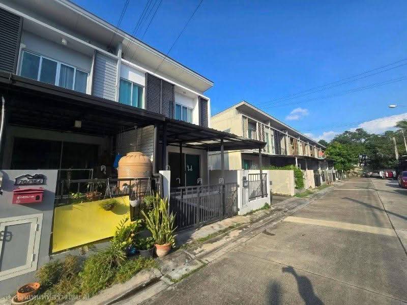 Pruksa Lite Lox Rattanathibet, Nonthaburi, Sao Thong Hin, Bang Yai, Nonthaburi, 3 Bedrooms, 110 sqm, Townhouse For Sale, by คุณ อนาคต ( อนาคต ), 500674500 - DDproperty.com