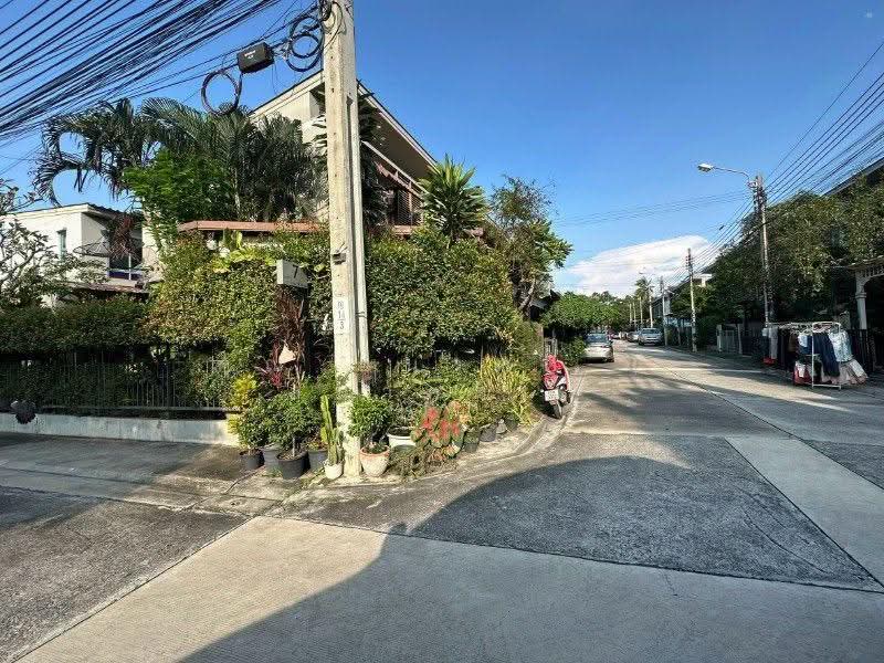 Pruksa Lite Lox Rattanathibet, Nonthaburi, Sao Thong Hin, Bang Yai, Nonthaburi, 3 Bedrooms, 110 sqm, Townhouse For Sale, by คุณ อนาคต ( อนาคต ), 500674500 - DDproperty.com