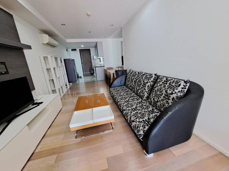 15 Sukhumvit Residences, Bangkok, Soi Sukhumvit 15, Khlongtoei Nua, Watthana, Bangkok, 1 Bedroom, 59 sqm, Condo For Sale, by กฤตวรรณ ทะลอมคำ, 500674599 - DDproperty.com