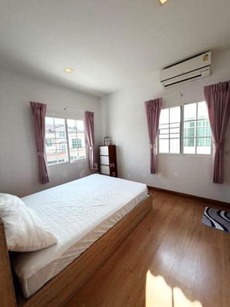 Golden Neo Ladprao-Kaset Nawamin, Bangkok, Soi Nawamin 42, Yak 7, Khlong Kum, Bueng Kum, Bangkok, 4 Bedrooms, 160 sqm, Single Detached House For Rent, by นัฐพงค์ มณีอัครเนตร, 500674730 - DDproperty.com