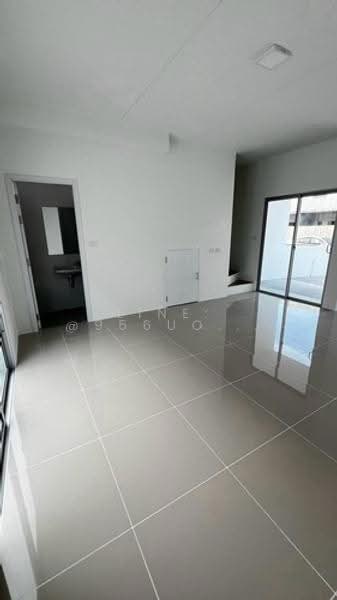 Baan Pruksa Bangna-Srivaree, Samut Prakan, Nong Pru, Bang Plee, Samut Prakan, 3 Bedrooms, 103 sqm, Townhouse For Rent, by Line: @956uovqp, 500675870 - DDproperty.com