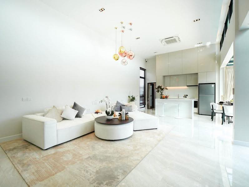 The Prospect Villa : เดอะ พรอสเปคท์ วิลล่า, ชลบุรี, ถนนทุ่งกลมตาลหมัน 8, หนองปรือ, บางละมุง, ชลบุรี, 380 ตร.ม., วิลล่า ให้เช่า, โดย ณัฐนันท์ สุนทรวรจันทร์, 500676015 - DDproperty.com