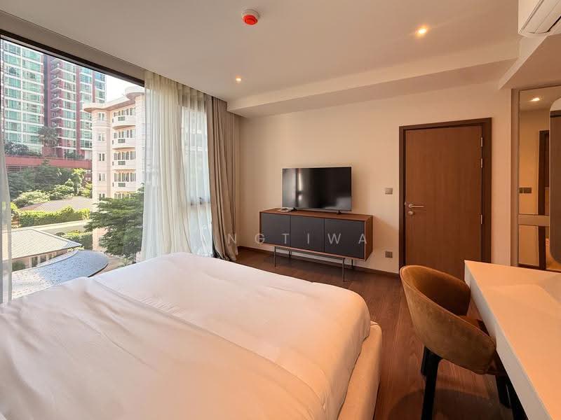 Via 61, Bangkok, Khlong Tan Nua, Watthana, Bangkok, 2 Bedrooms, 99 sqm, Condo For Rent, by Rungtiwa, 500677219 - DDproperty.com